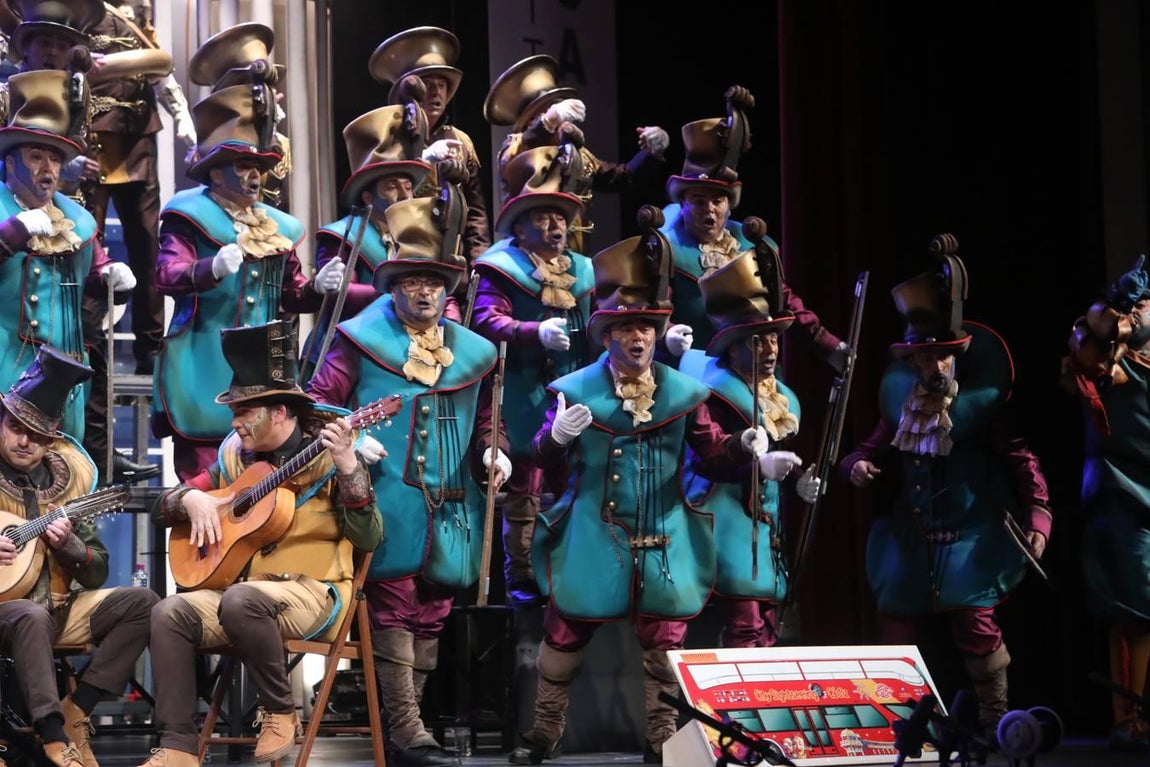 FOTOS: Coro de Julio Pardo &#039;Tócame&#039; en el COAC 2020