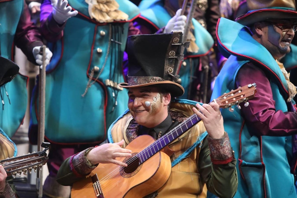 FOTOS: Coro de Julio Pardo &#039;Tócame&#039; en el COAC 2020