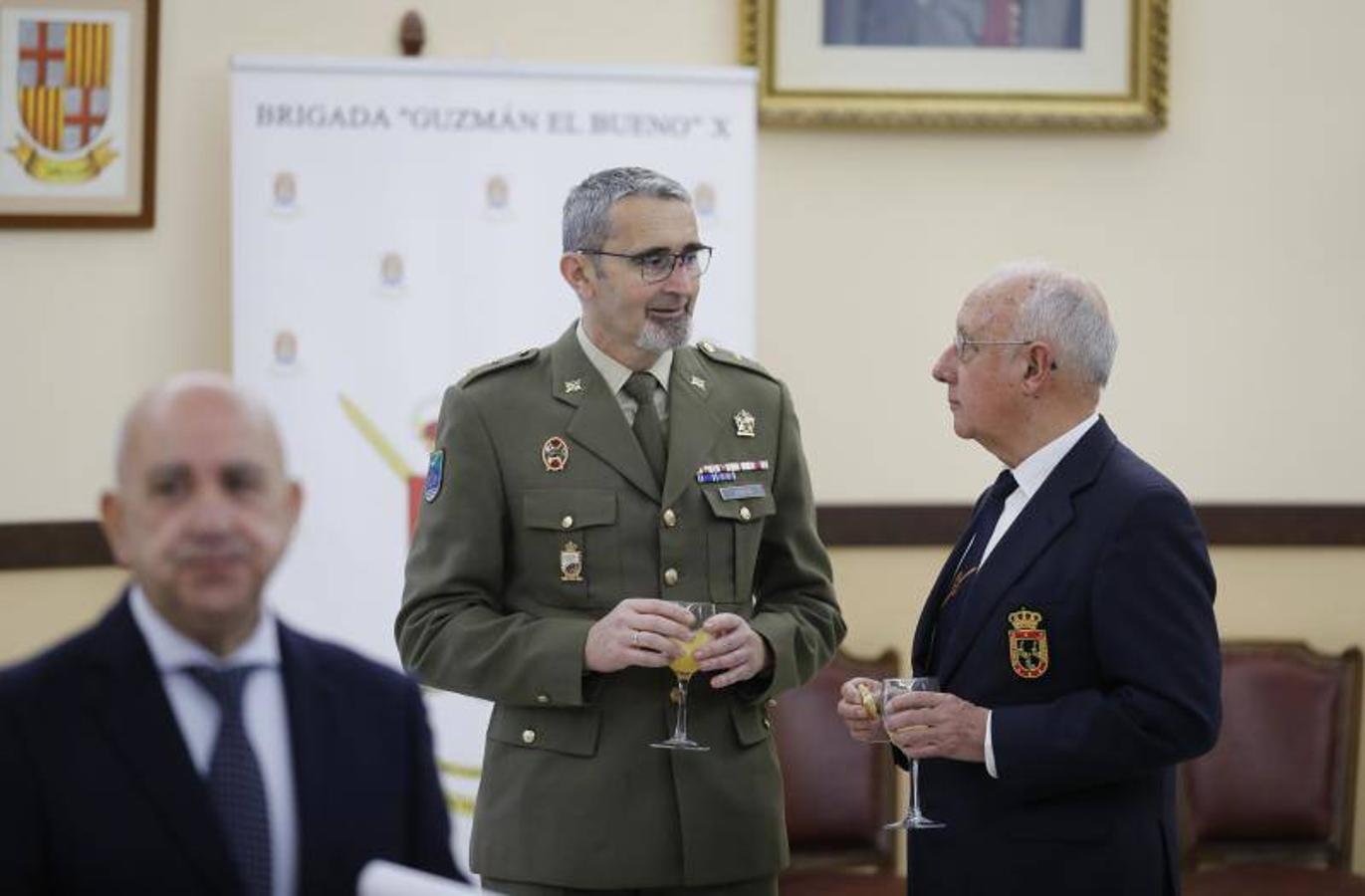 El desayuno de la Brigada en Córdoba, en imágenes