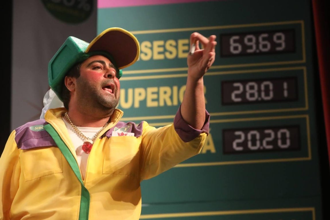 FOTOS: Chirigota Los Niños de la Petróleo en el COAC 2020