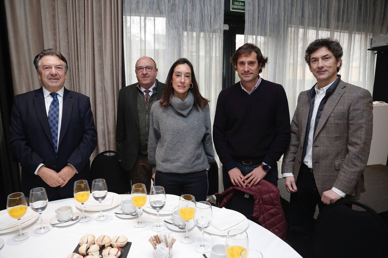 En imágenes, los asistentes al Foro Encuentro de Economía ABC de Córdoba