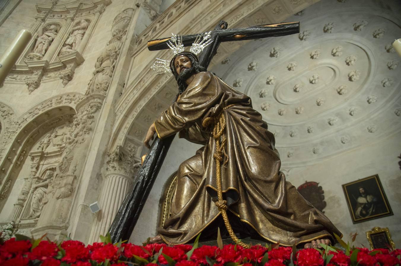 El Cristo de la Corona en la capilla Real