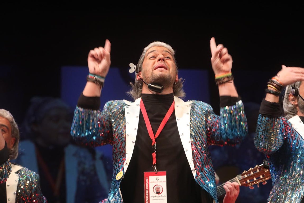 FOTOS: Chirigota de Bizcocho &#039;Los couchers lowcost&#039; en el COAC 20202