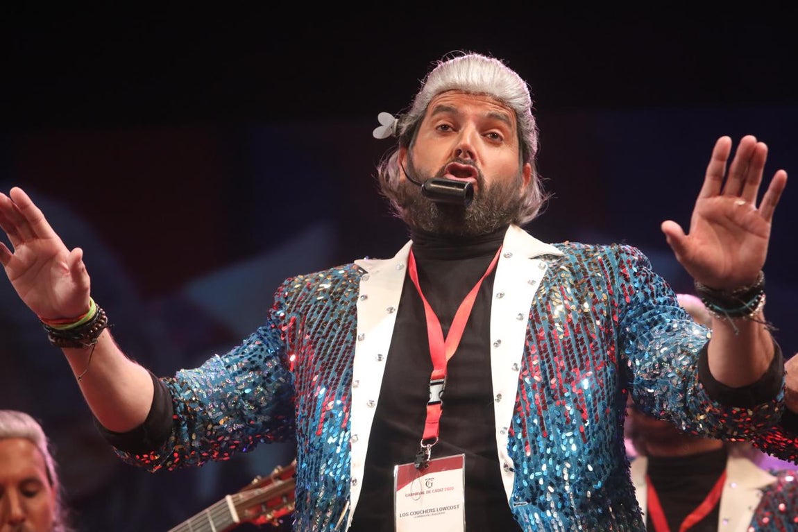 FOTOS: Chirigota de Bizcocho &#039;Los couchers lowcost&#039; en el COAC 20202