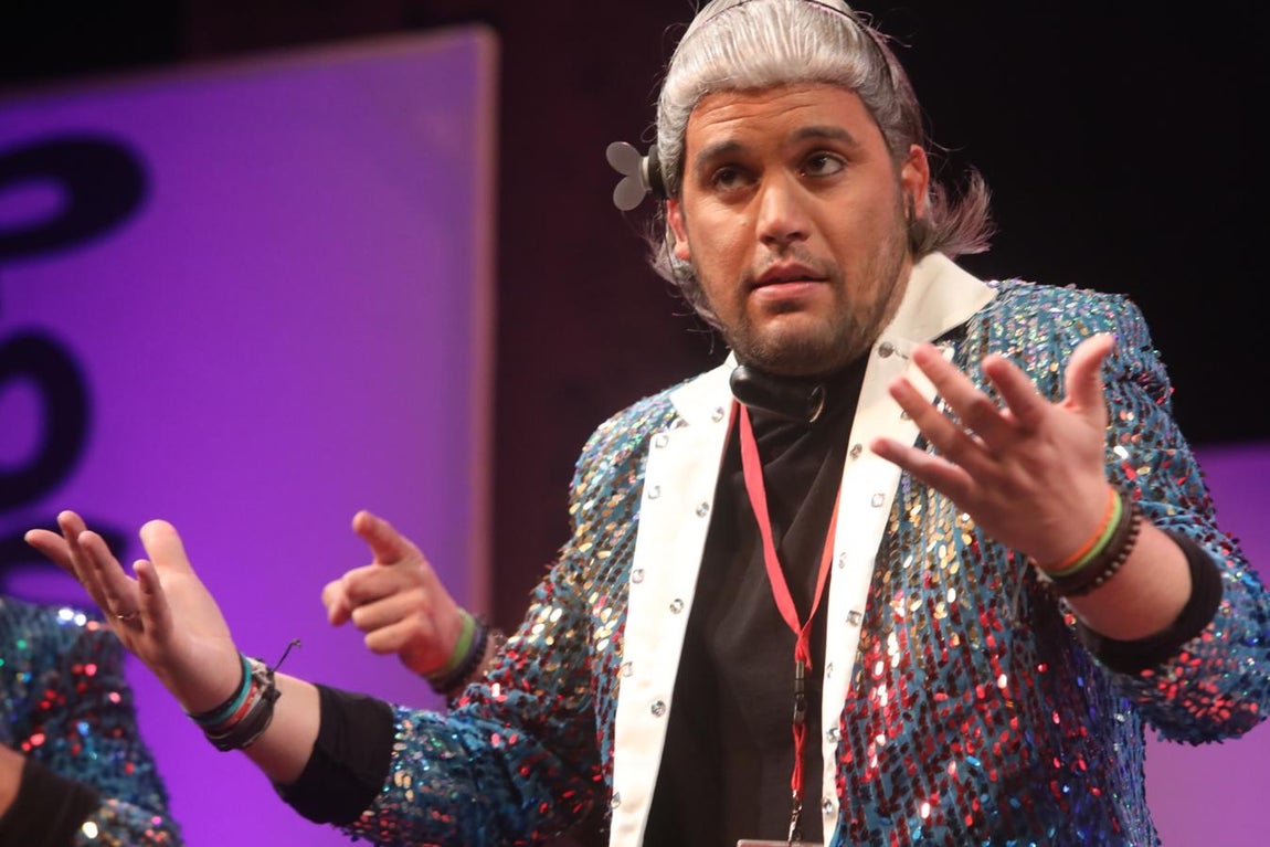 FOTOS: Chirigota de Bizcocho &#039;Los couchers lowcost&#039; en el COAC 20202