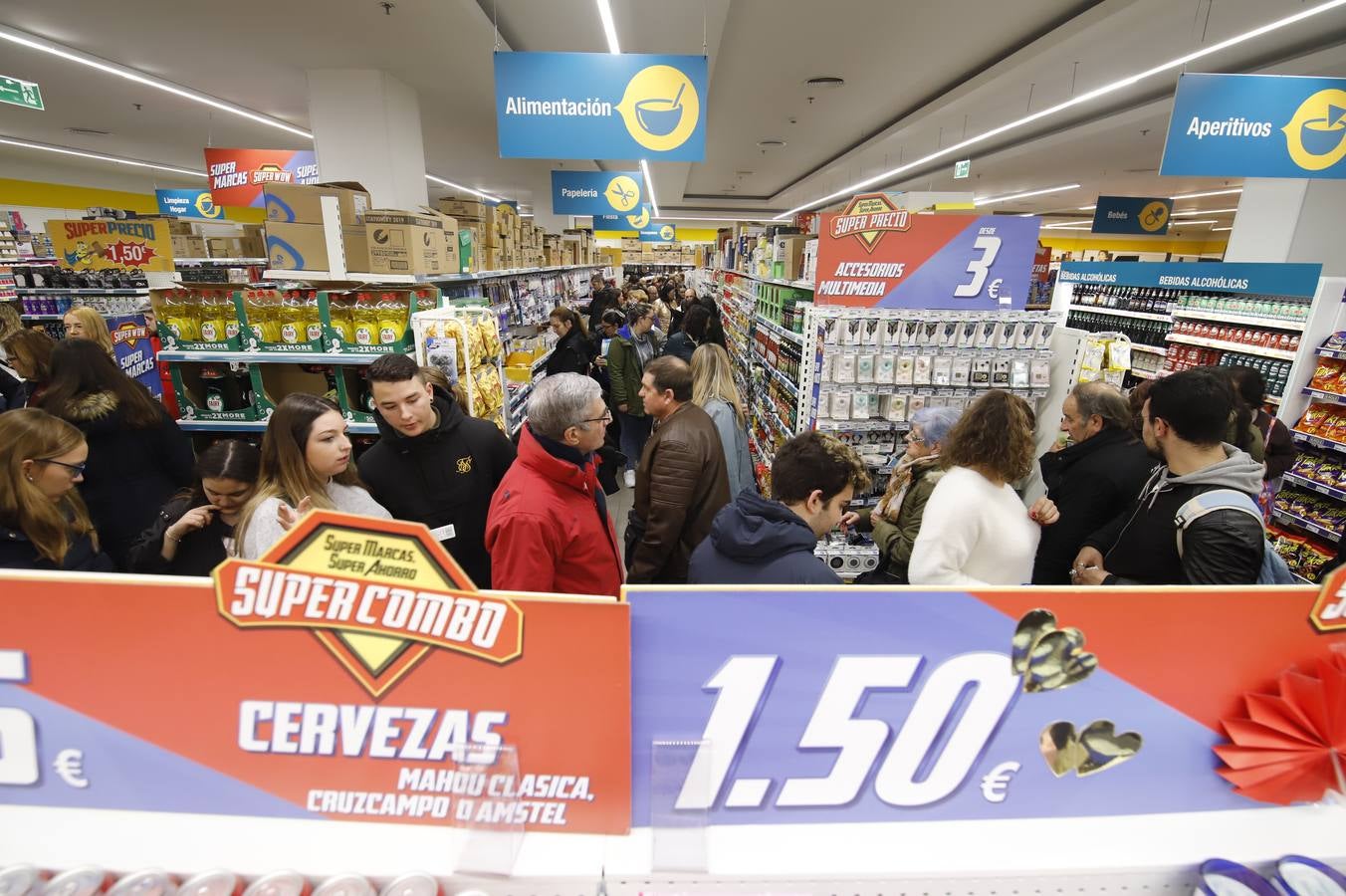 La apertura de Dealz en Córdoba, en imágenes