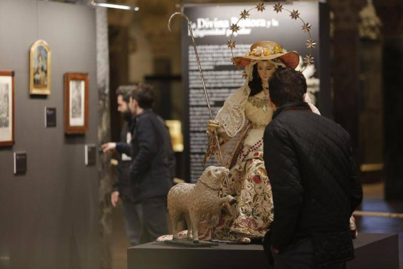 La exposición de la Paz de Córdoba sobre la Divina Pastora, en imágenes