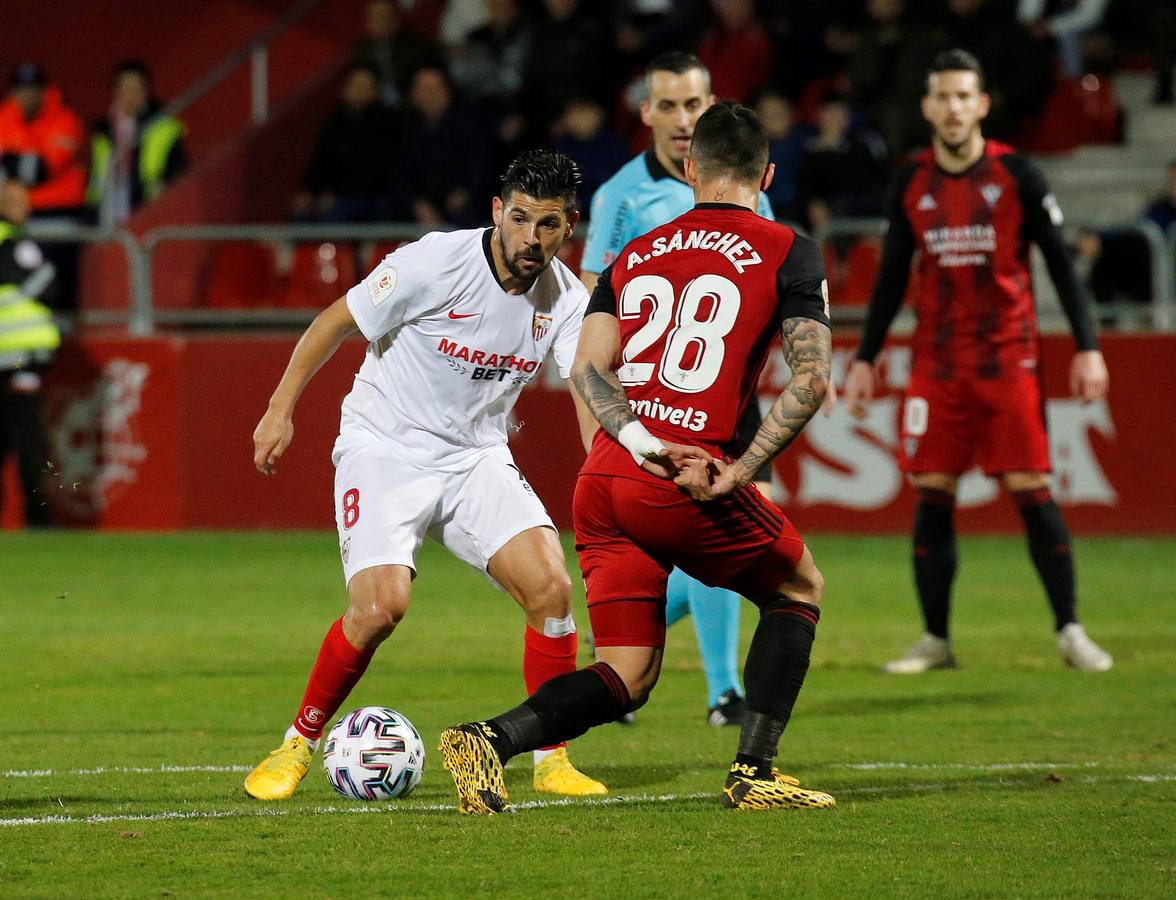 La eliminación del Sevilla de la Copa ante el Mirandés, en imágenes