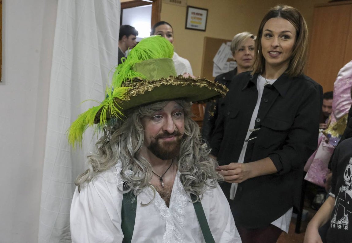 FOTOS: Así se prepara la &#039;Chusma selecta&#039; de Martínez Ares antes del Falla. COAC 2020