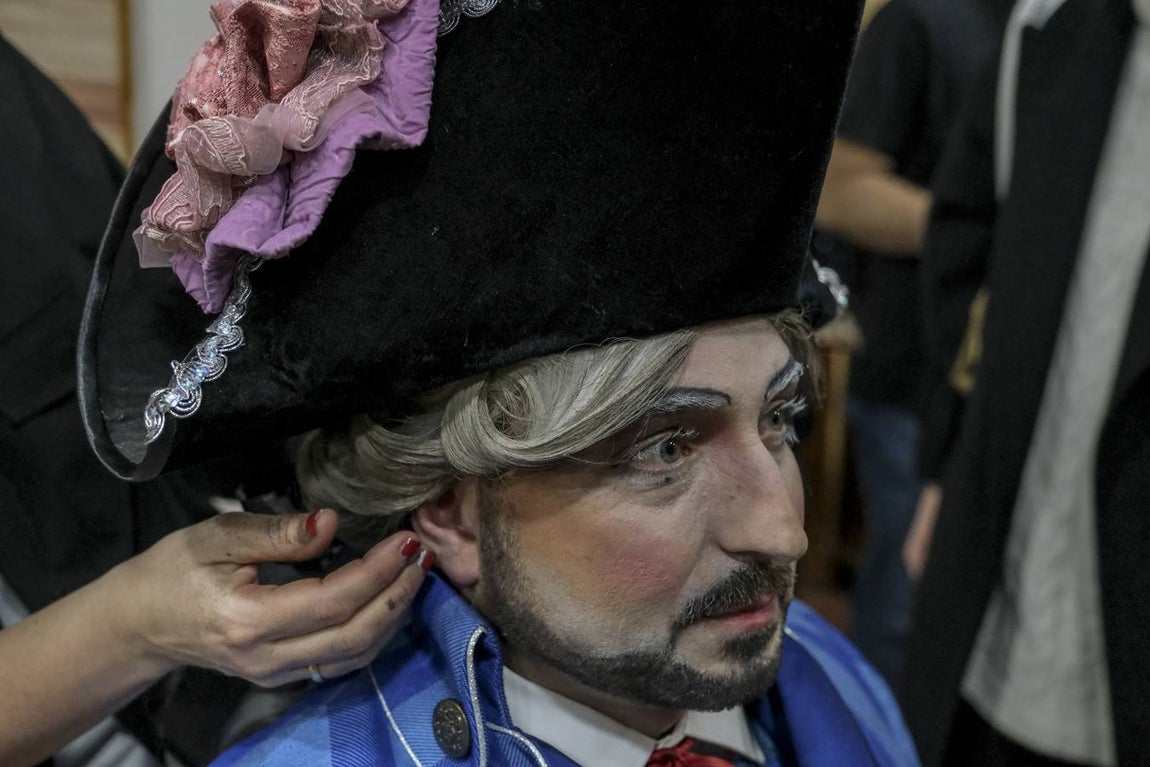 FOTOS: Así se prepara la &#039;Chusma selecta&#039; de Martínez Ares antes del Falla. COAC 2020