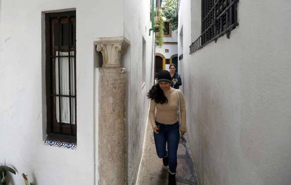 La calleja del Pañuelo de Córdoba, en imágenes
