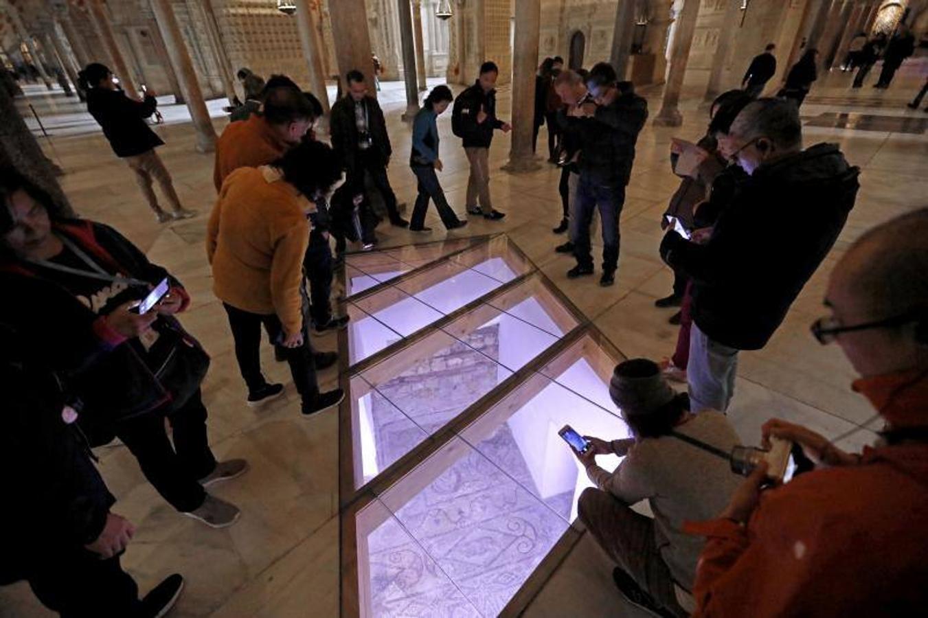 Los restos bajo la Mezquita-Catedral de Córdoba, en imágenes