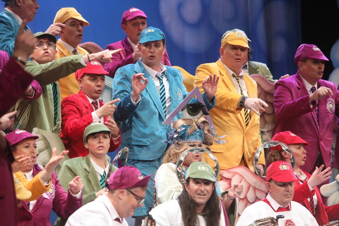 FOTOS: Coro de Procopio y El Chapa &#039;Gloria bendita&#039; en el COAC 2020