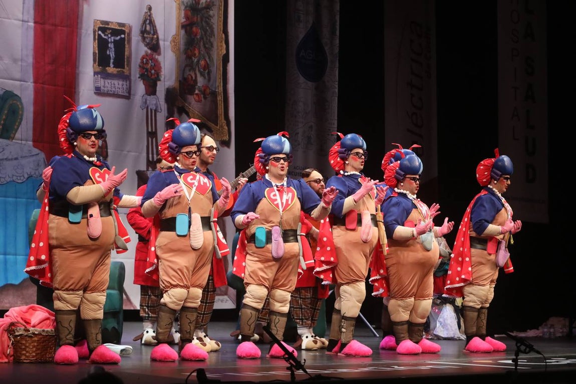 FOTOS: Chirigota &#039;Las supermamás&#039; en el COAC 2020