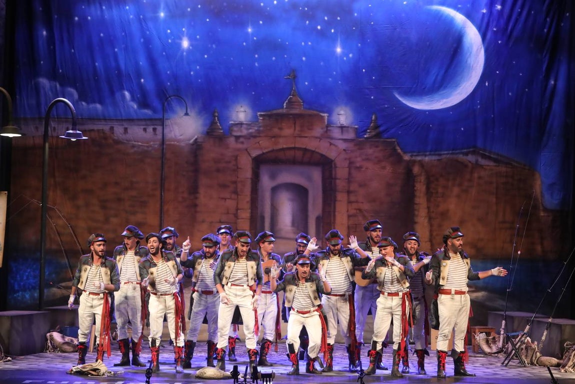 FOTOS: Comparsa Los Pacientes en el COAC 2020