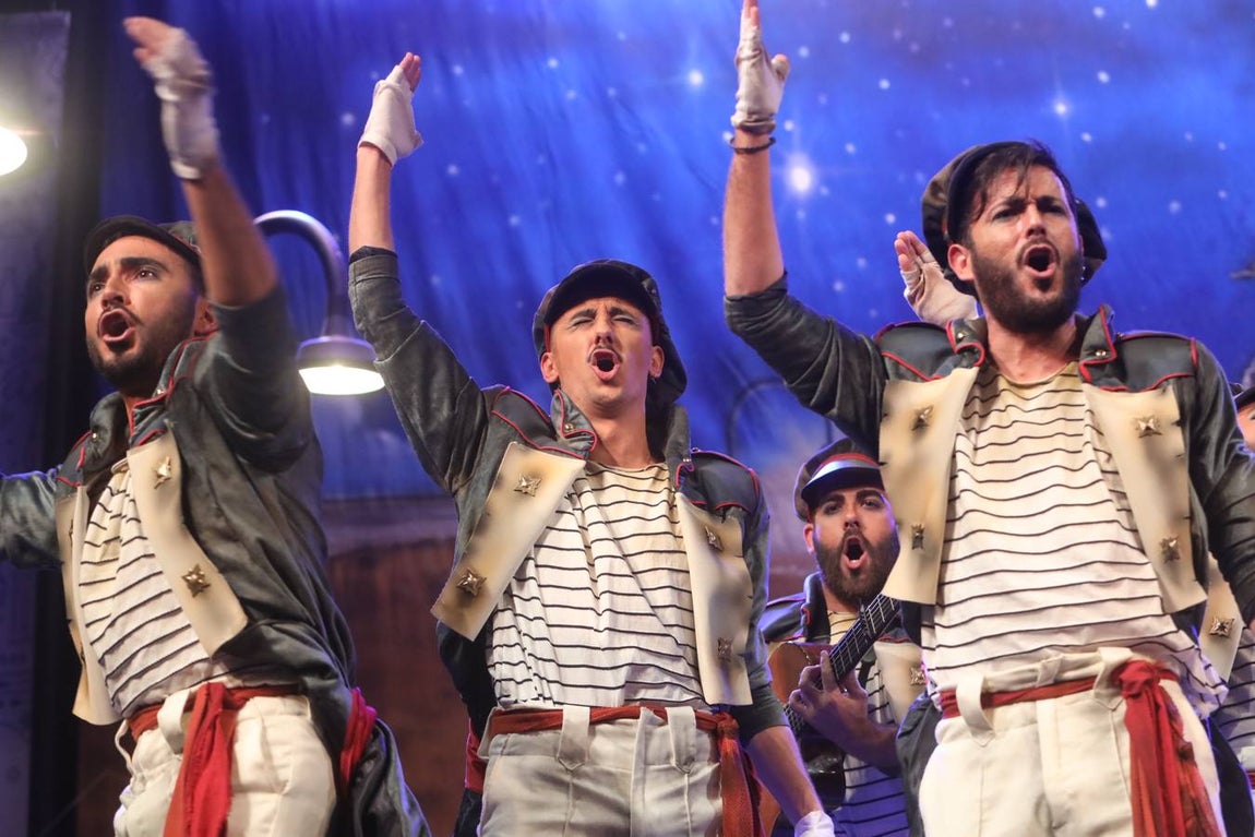 FOTOS: Comparsa Los Pacientes en el COAC 2020