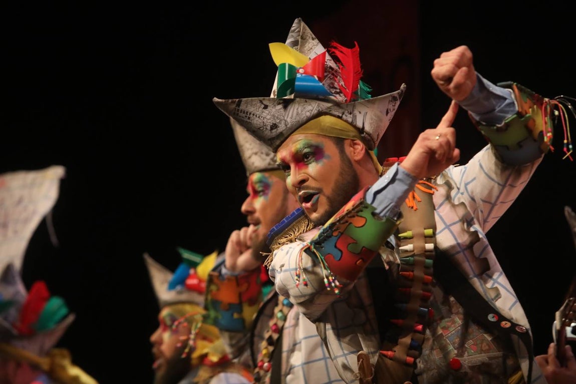 FOTOS: Comparsa El batallón del garabato en el COAC 2020
