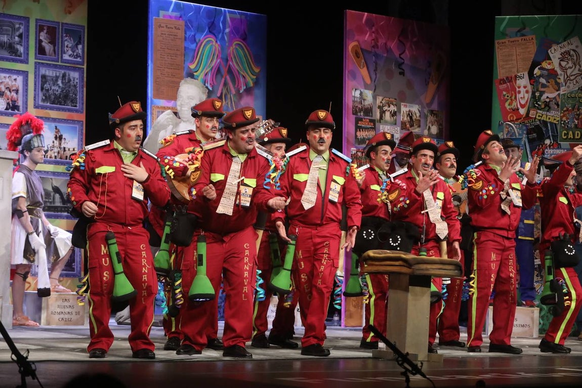 FOTOS: Chirigota Noche en el museo en el COAC 2020