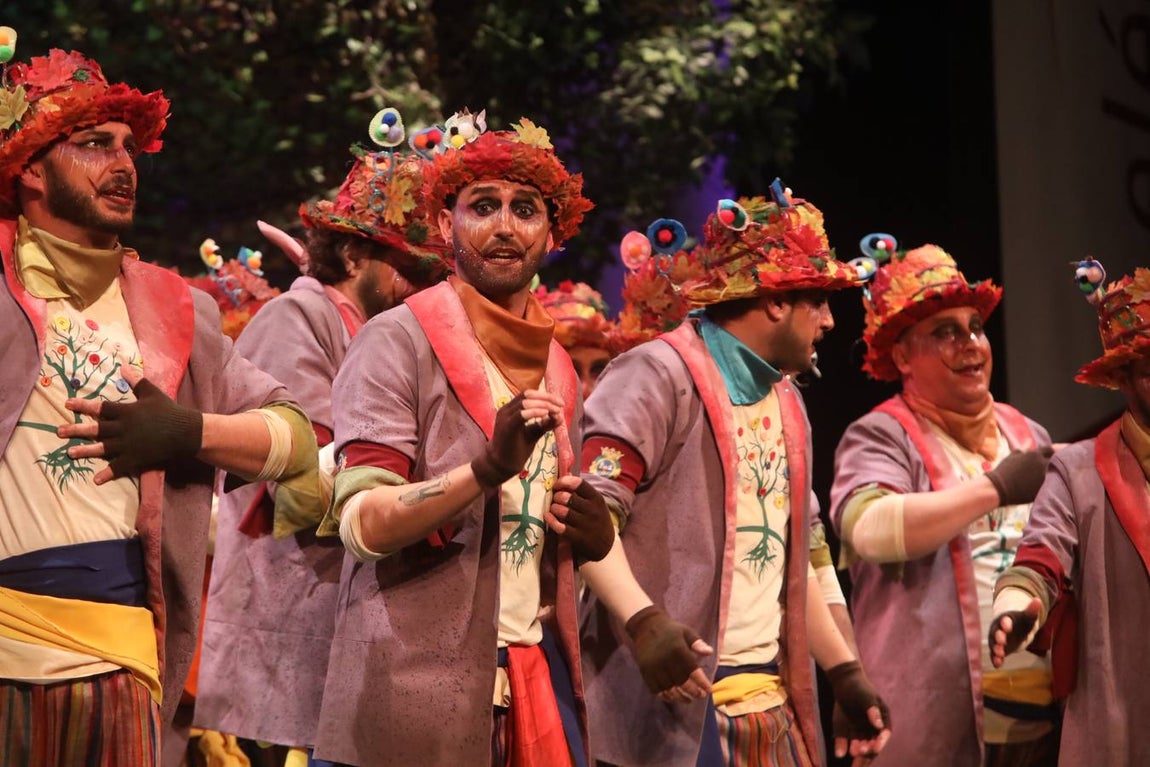 FOTOS: Comparsa La tierra de la alegría en el COAC 2020