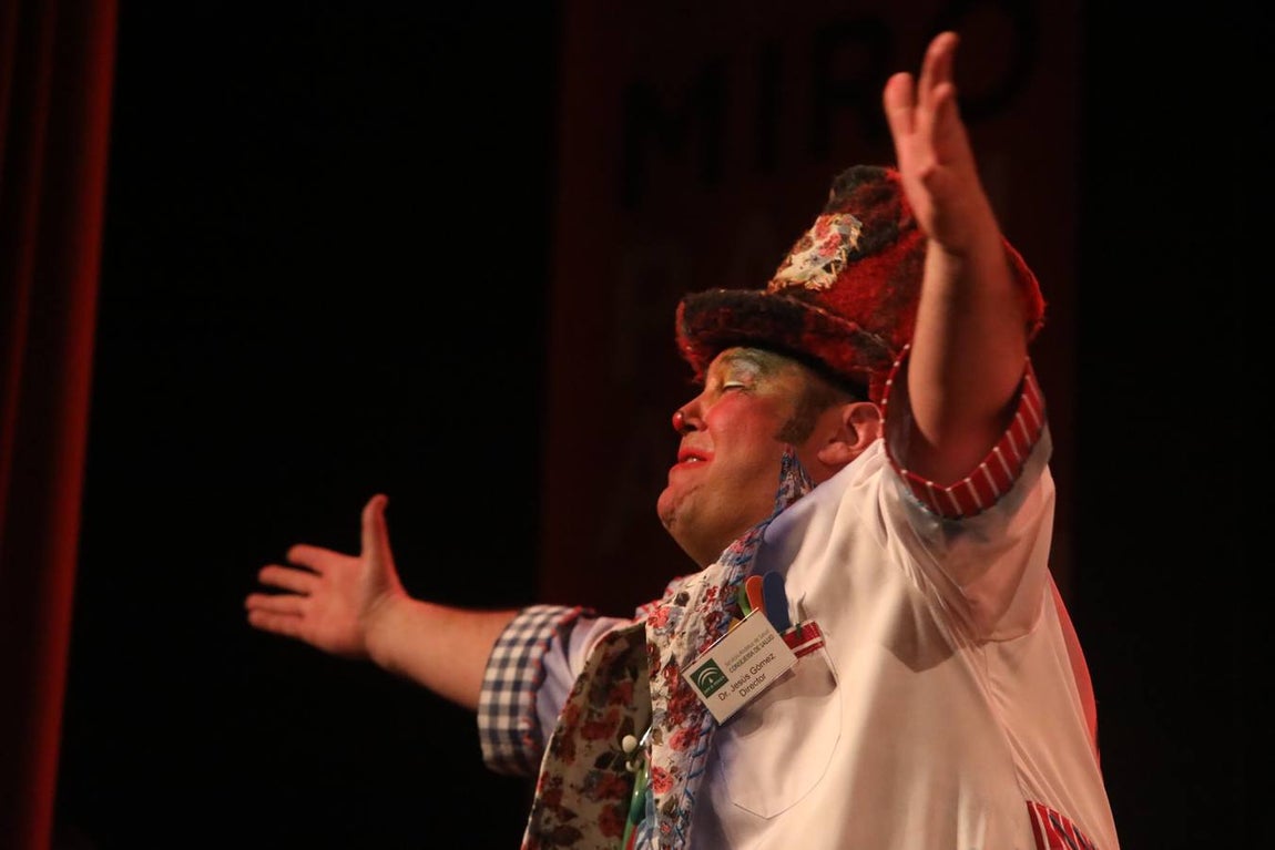 FOTOS: Comparsa Los tocaos del ala en el COAC 2020