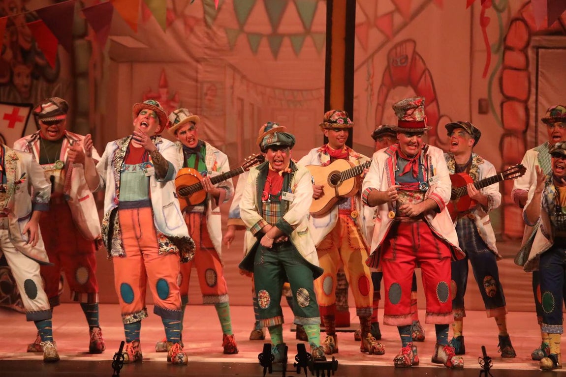 FOTOS: Comparsa Los tocaos del ala en el COAC 2020