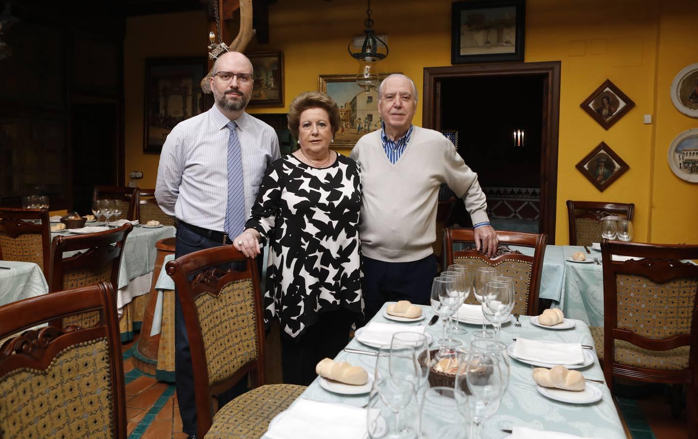 El Churrasco, templo de la cocina tradicional de Córdoba, en imágenes