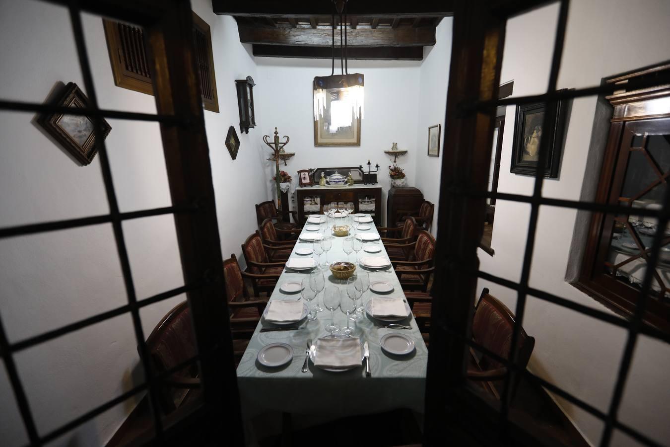 El Churrasco, templo de la cocina tradicional de Córdoba, en imágenes