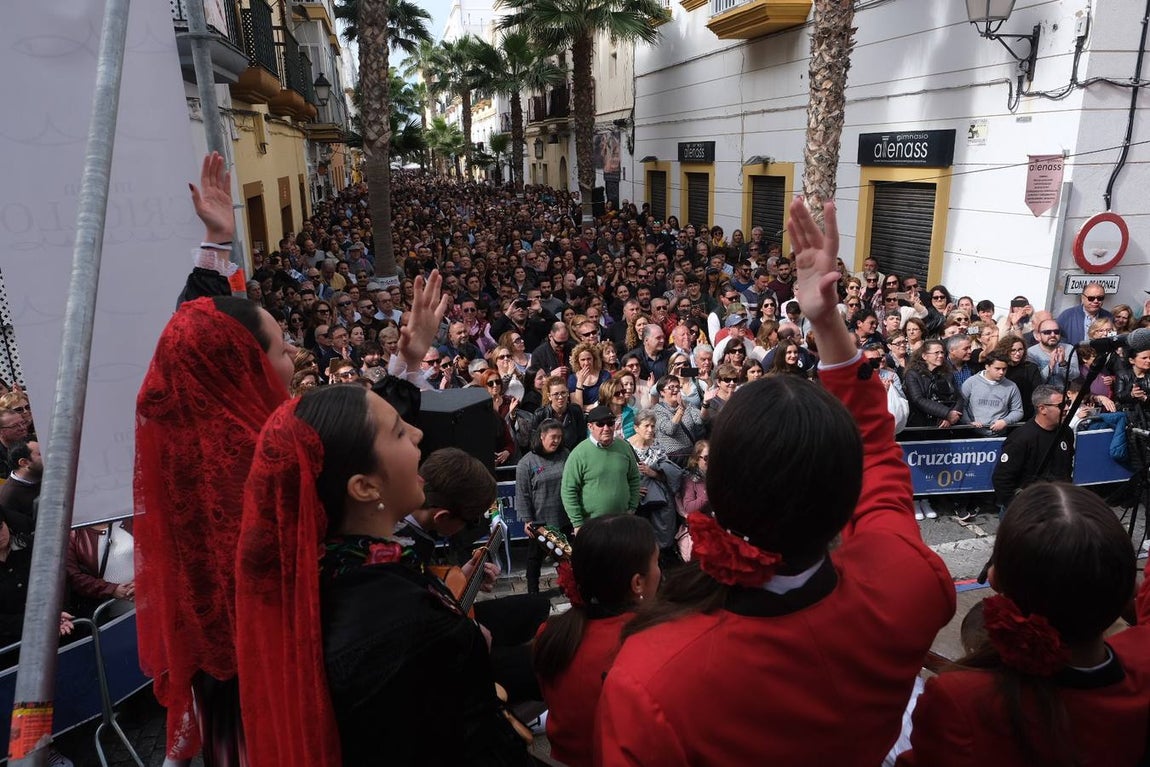 Gran ambiente en La Viña ante la celebración de la Erizada