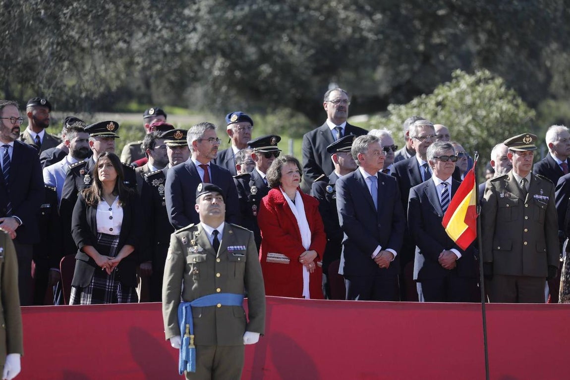 La toma de posesión del nuevo jefe de la Brigada de Córdoba, en imágenes
