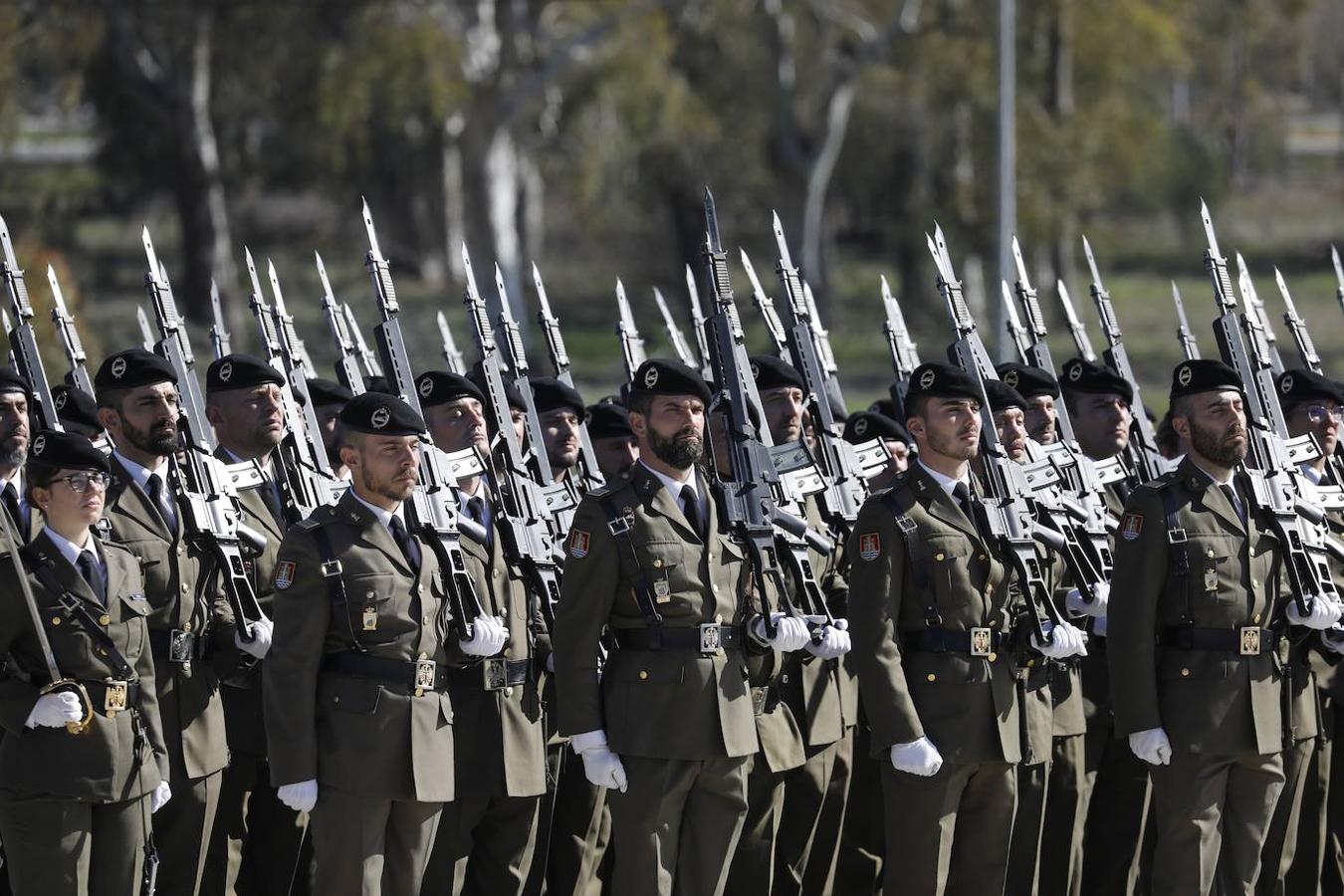 La toma de posesión del nuevo jefe de la Brigada de Córdoba, en imágenes