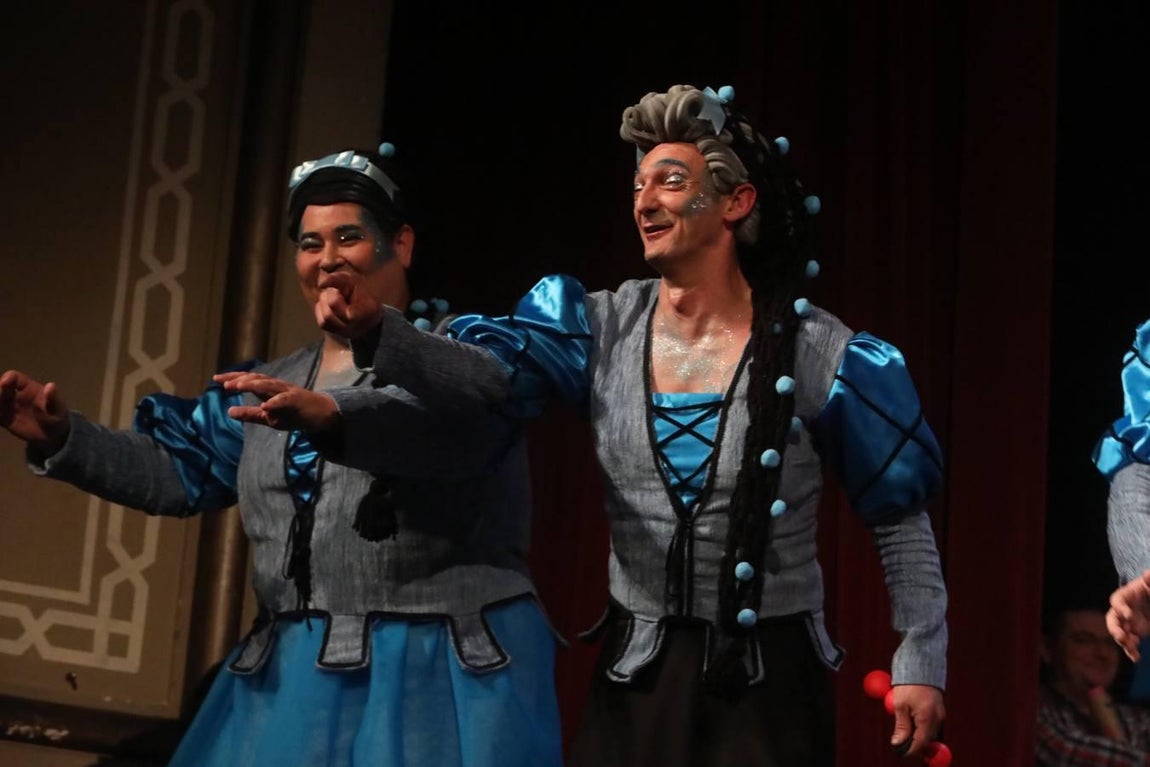 FOTOS: Coro Manos arriba en el COAC 2020