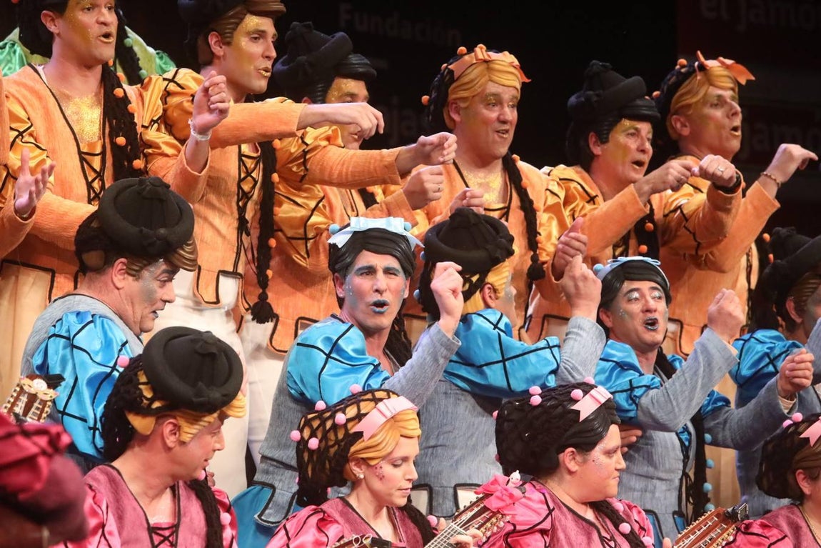 FOTOS: Coro Manos arriba en el COAC 2020