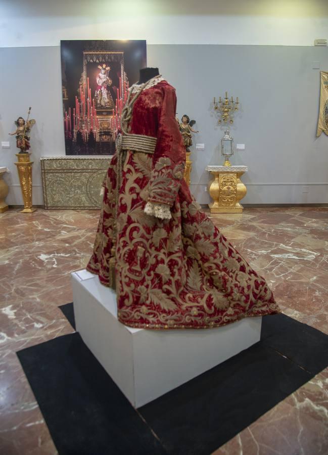 Exposición del Nazareno de Marchena en el Mercantil