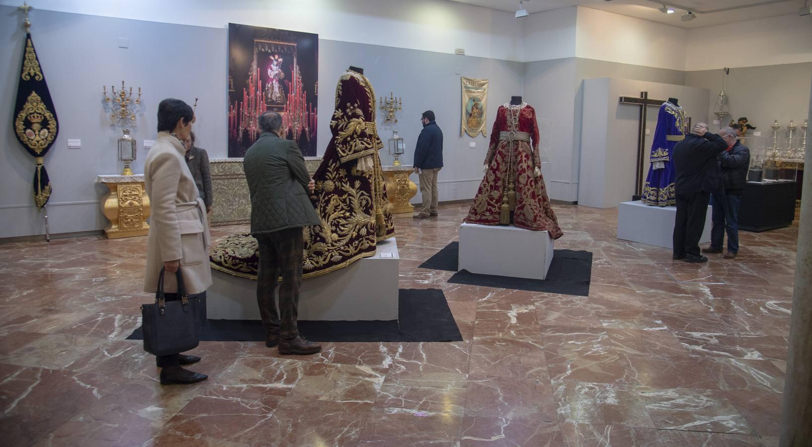 Exposición del Nazareno de Marchena en el Mercantil