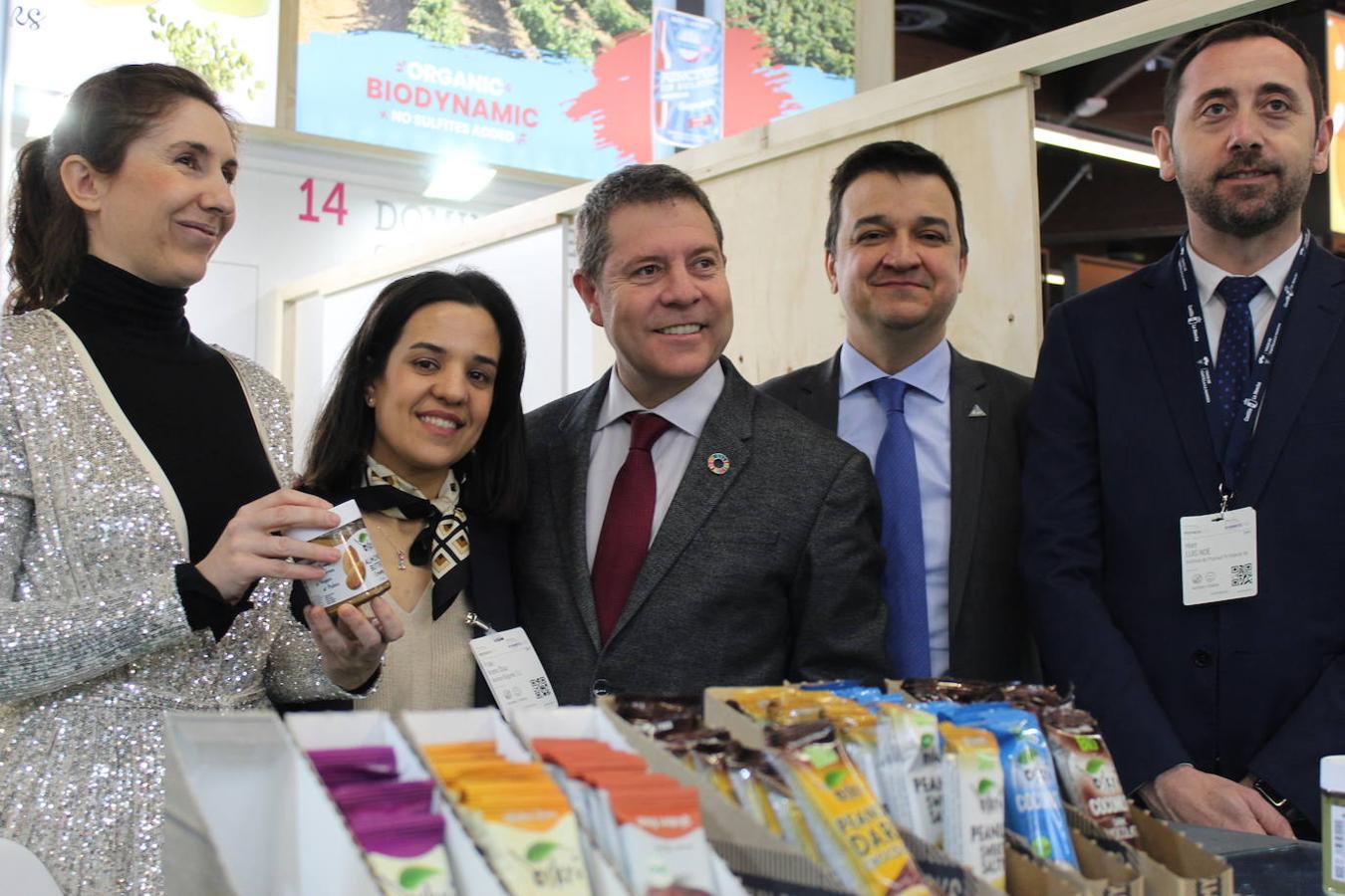 Las imágenes de García-Page en la feria de productos ecológicos de Núremberg