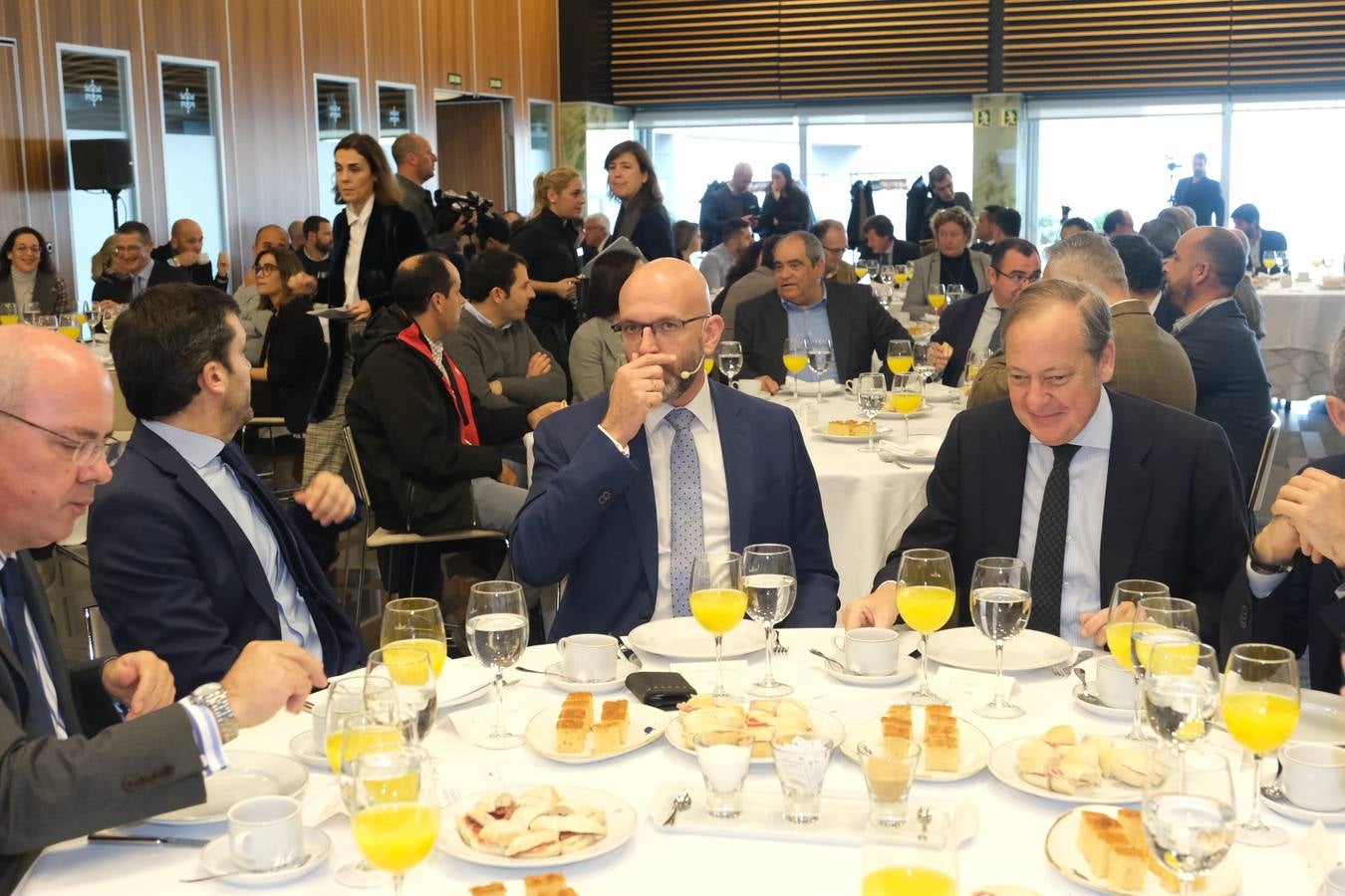 FOTOS: Javier Herrador, en &#039;La Mirada económica&#039; de La Voz de Cádiz y ABC