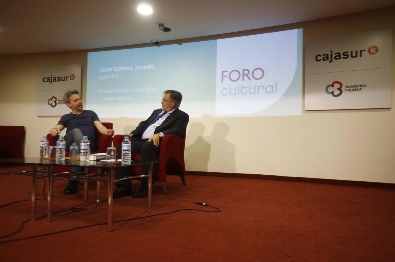 En imágenes, Juan Gómez Jurado en el Foro Cultural de ABC Córdoba