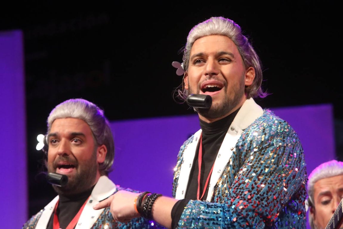 FOTOS: Chirigota de Bizcocho &#039;Los couchers lowcost&#039; en el COAC 20202