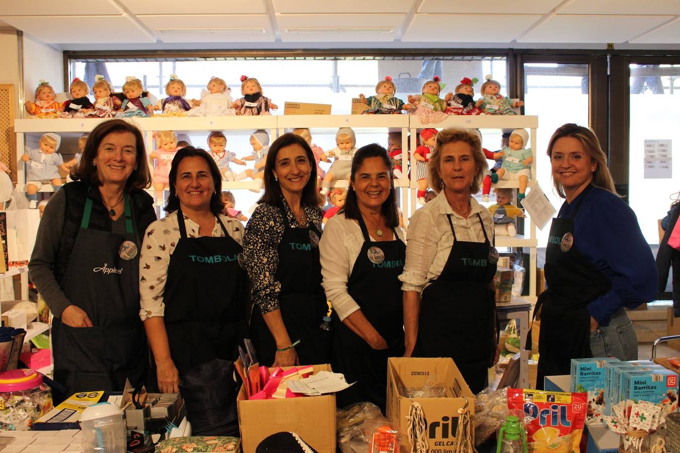 Cora Galardi, María Jesús Govantes, Geli Mora, Leonor López, Macarena Íñiguez e Iciar Ibáñez de Aldecoa