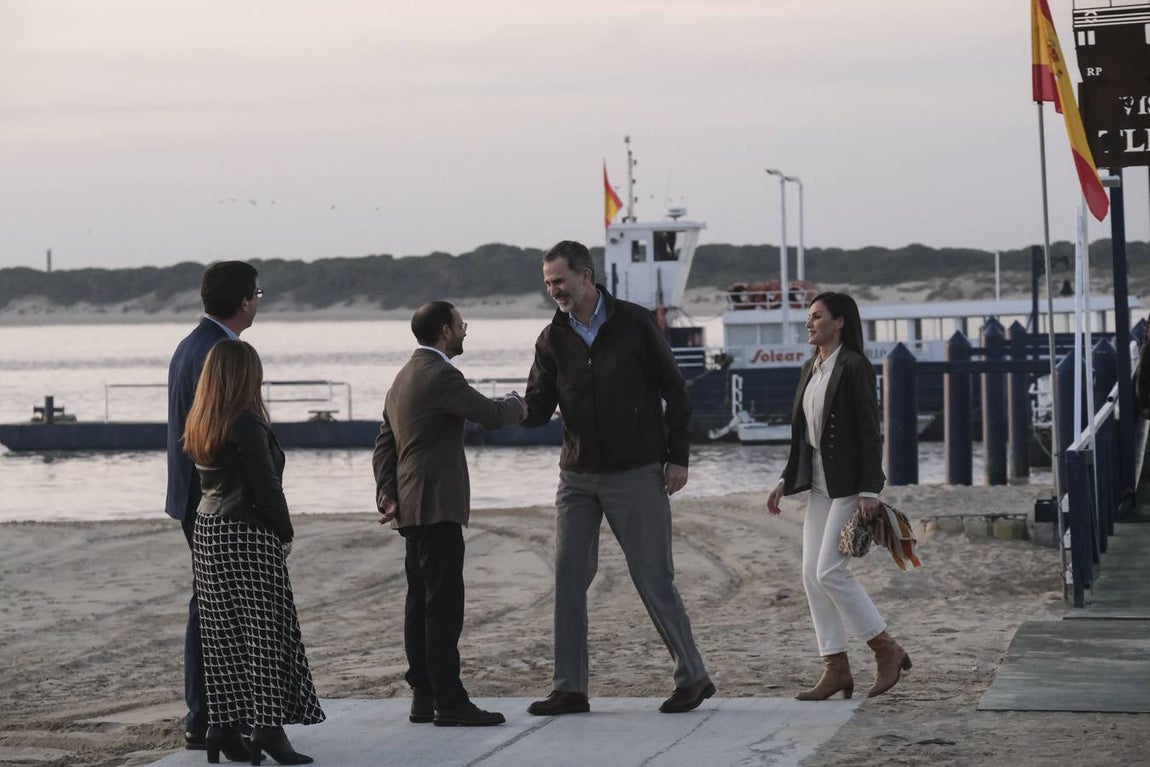 FOTOS: Los Reyes de España visitan Sanlúcar y Doñana