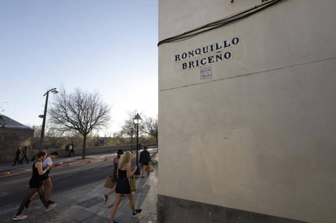 La calle Ronquillo Briceño de Córdoba, en imágenes