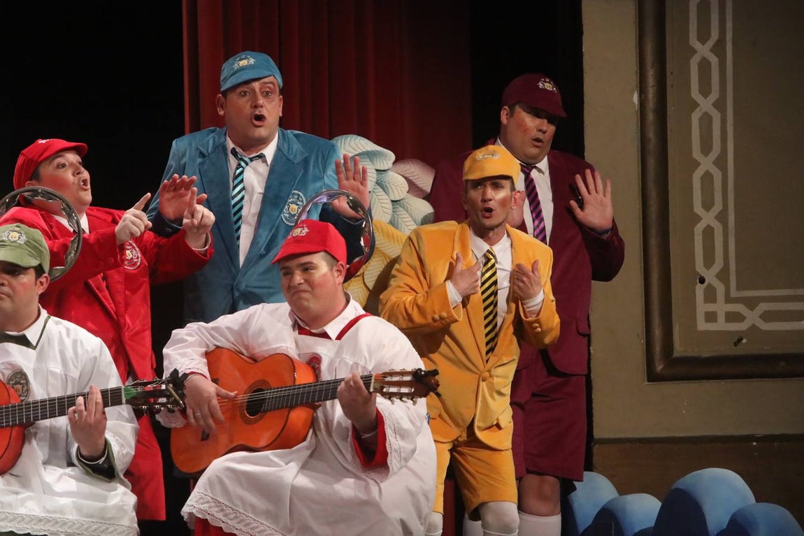 FOTOS: Coro de Procopio y El Chapa &#039;Gloria bendita&#039; en el COAC 2020