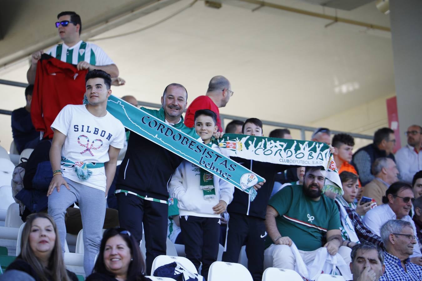 El ambiente en el Córdoba CF-Sevilla Atlético, en imágenes