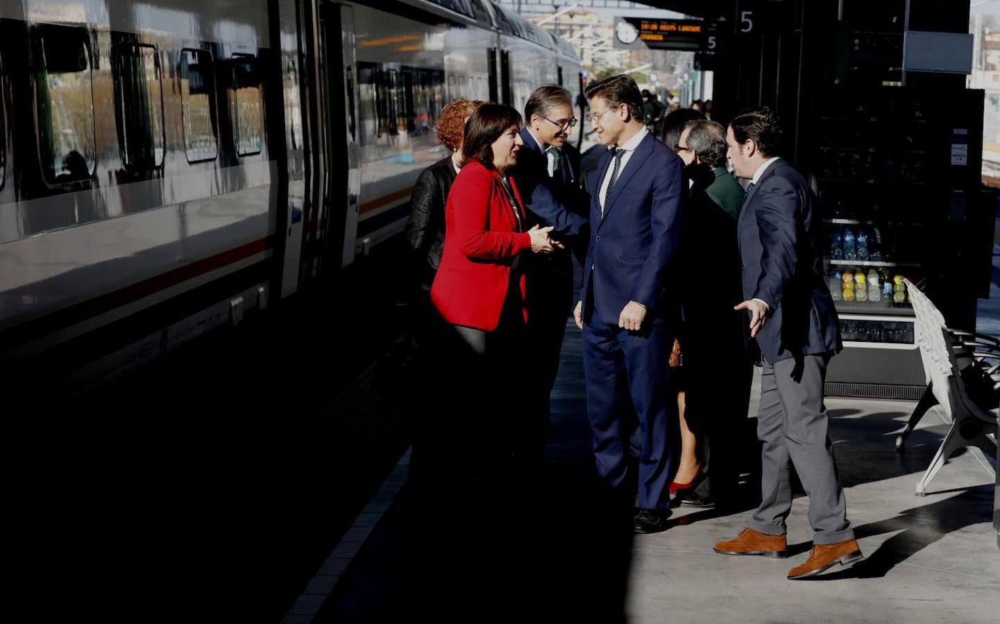 La inauguración del Avant entre Córdoba y Granada, en imágenes