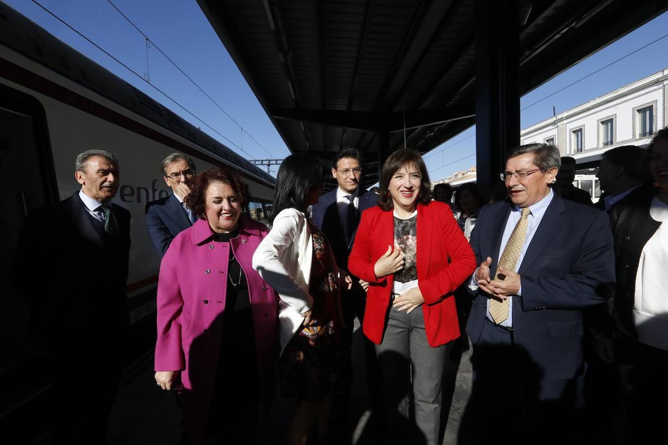 La inauguración del Avant entre Córdoba y Granada, en imágenes