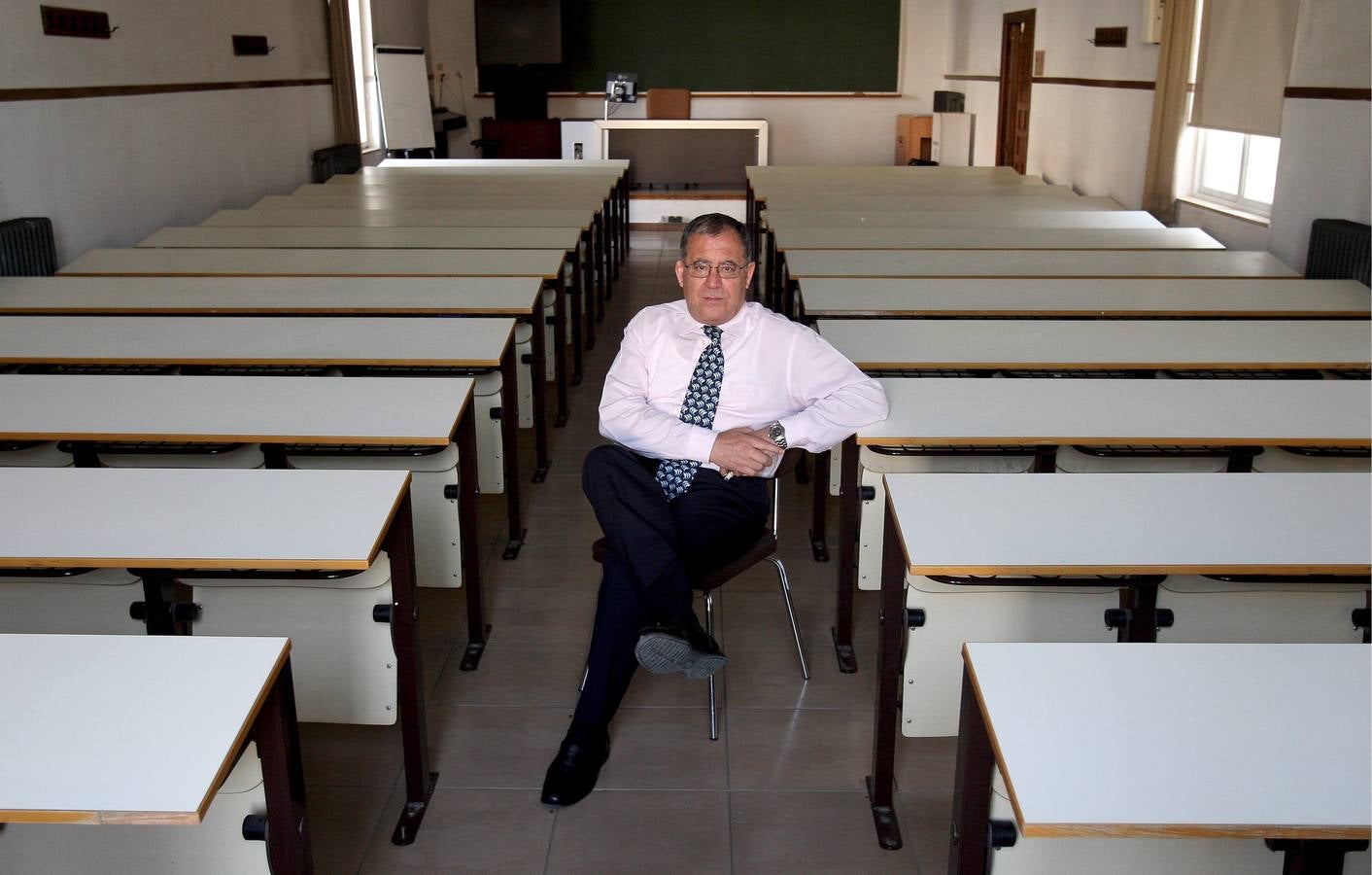 En imágenes, recuerdos de la vida del profesor de la UCO Enrique Aguilar