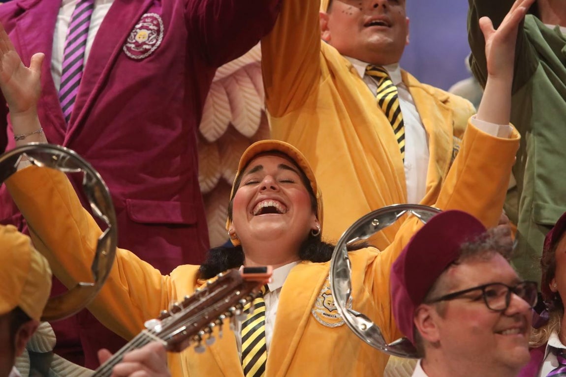 FOTOS: Coro de Procopio y El Chapa &#039;Gloria bendita&#039; en el COAC 2020