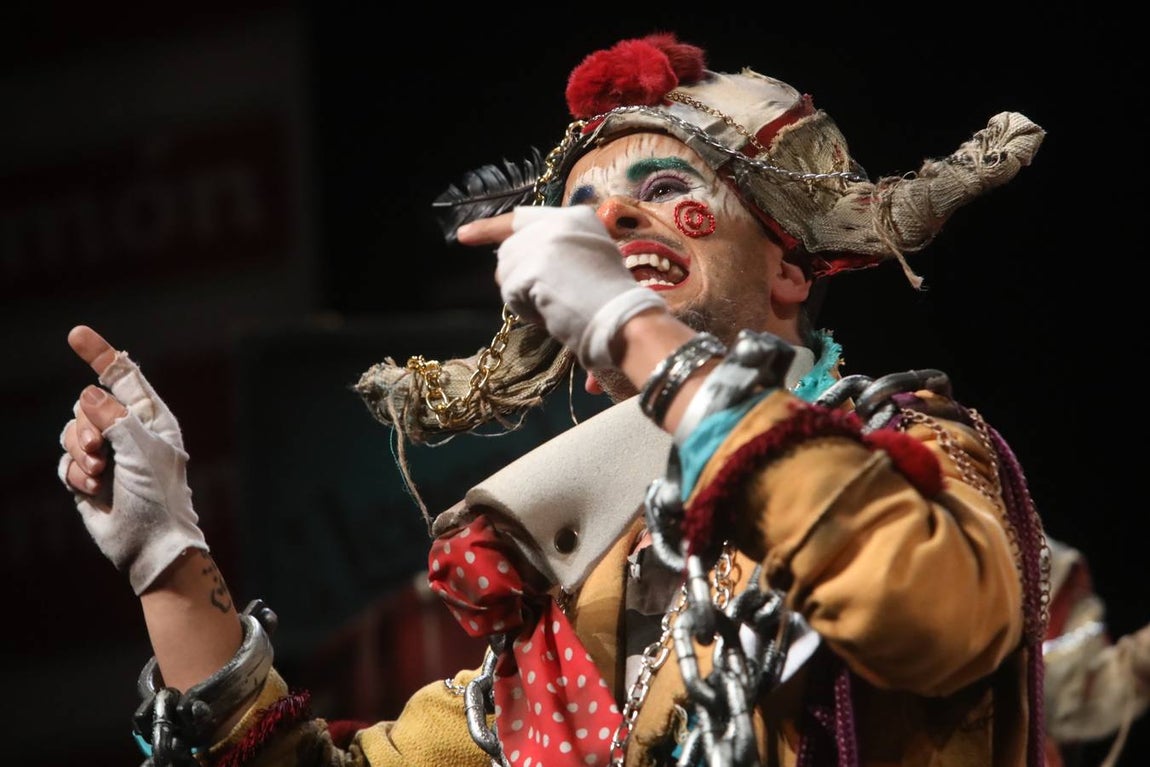 FOTOS: Comparsa Los Encaidenaos en el COAC 2020