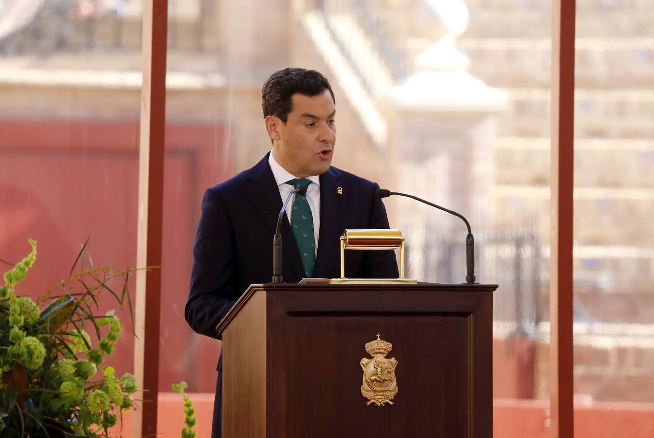 El Rey entrega los Premios Taurinos y Universitarios de la Real Maestranza de Caballería (I)