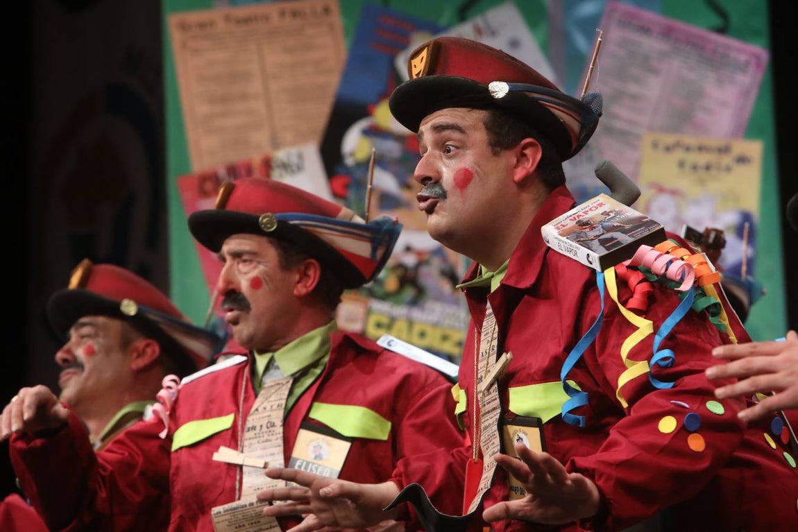 FOTOS: Chirigota Noche en el museo en el COAC 2020